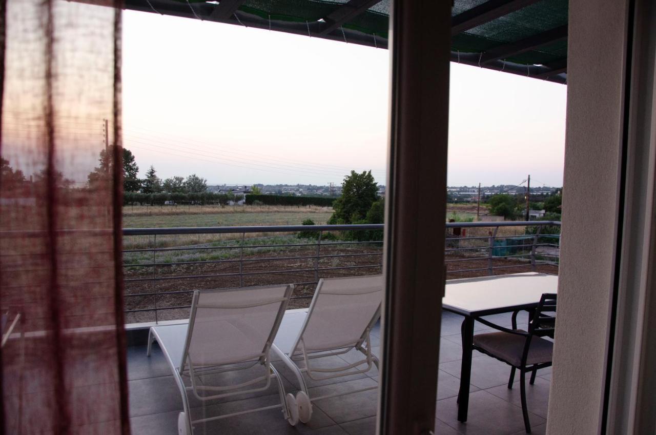Garden'S Sunset Αvra Apartment Неа Миханиона Екстериор снимка